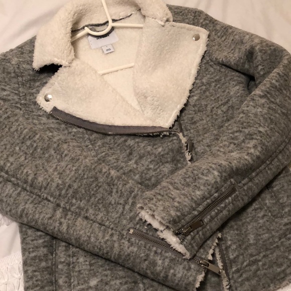 Old navy Sherpa Moto jacket, size small. - Picture 4 of 4